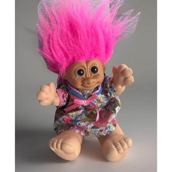 Vintage Russ Berrie 11" Troll Plush Soft Body Girl Doll Floral Dress Pink Hair - Picture 2 of 5